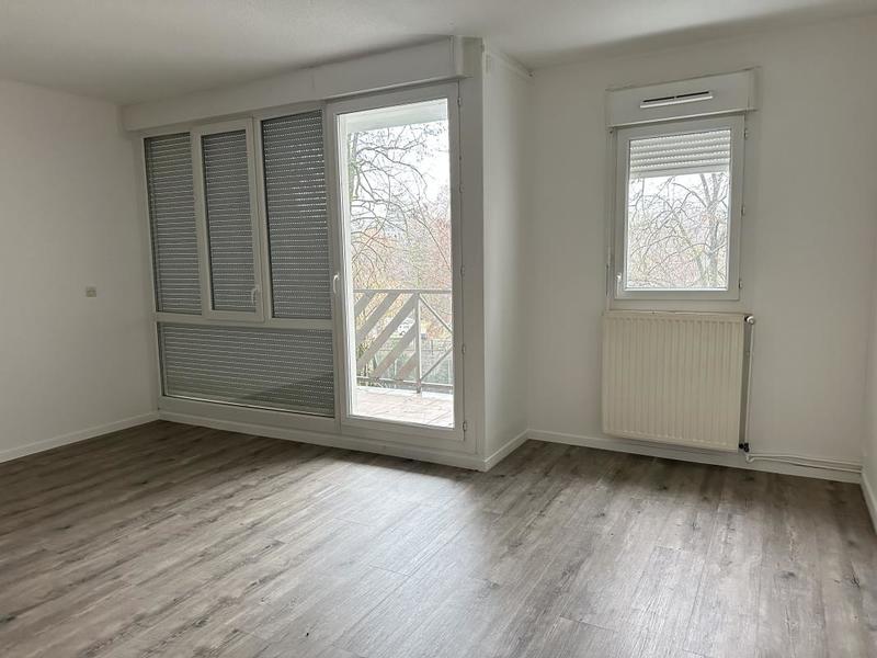 Appartement - 82 m² - 4 pièces