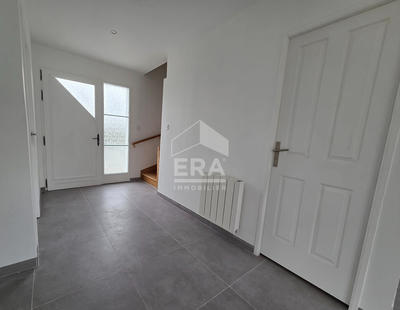 Maison - 152 m² - 8 pièces