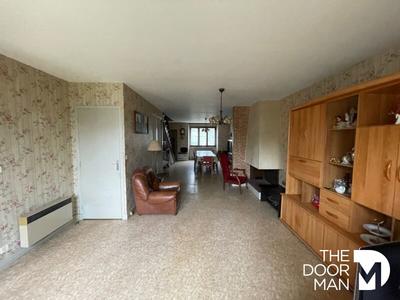 Maison - 180 m² - 5 pièces