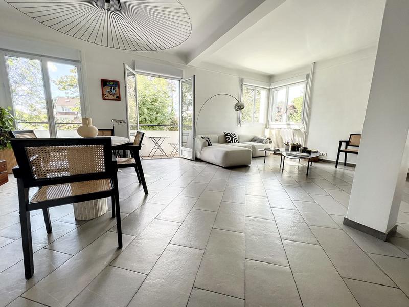 Appartement - 151 m² - 5 pièces