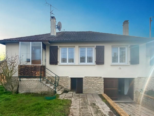 Maison - 105 m² - 6 pièces