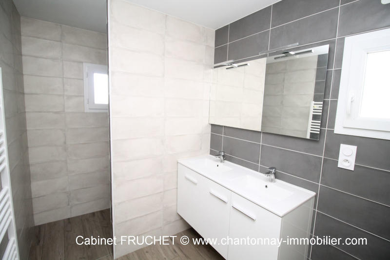 Maison de bourg - 107 m² - 4 pièces