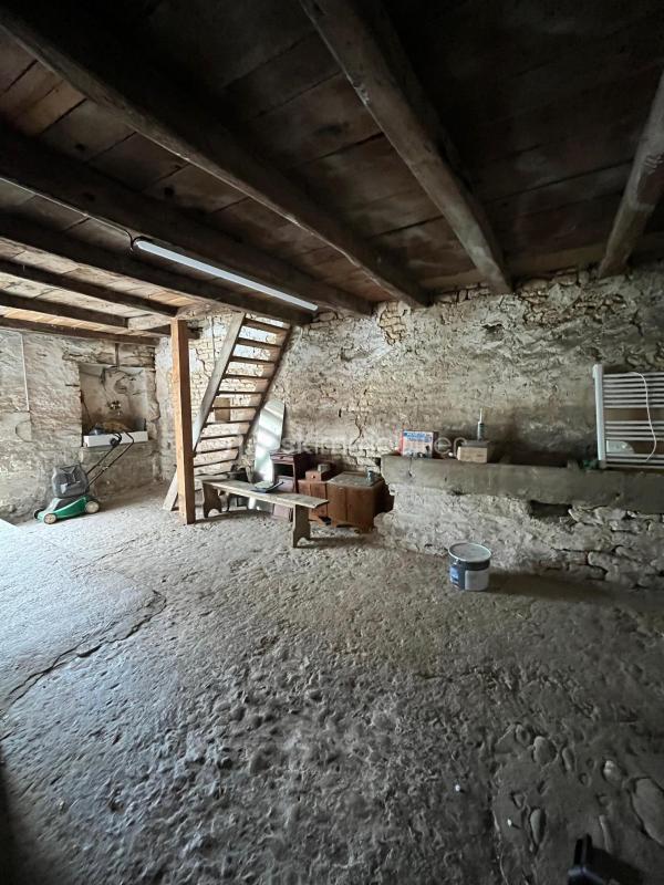 Maison - 121 m² - 6 pièces