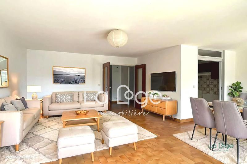 Appartement - 75 m² - 3 pièces