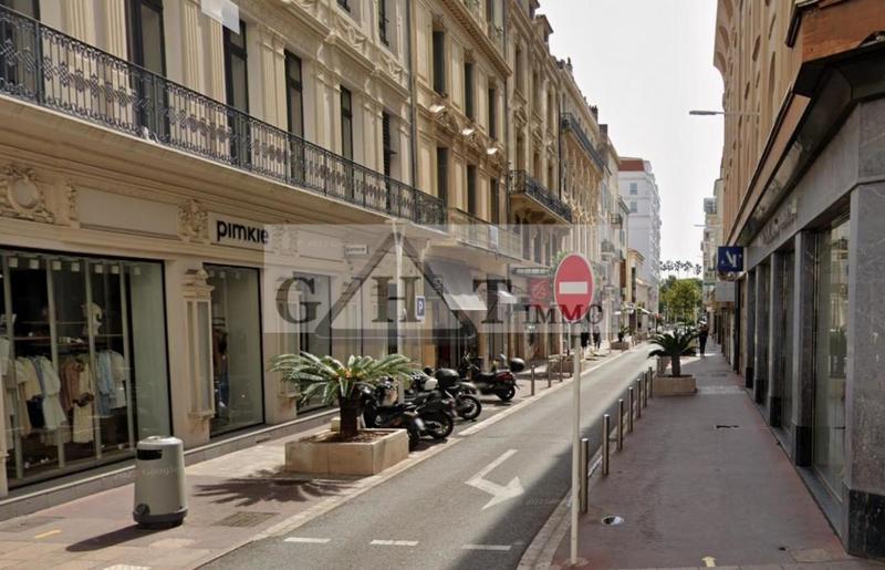 Local commercial - 77 m²