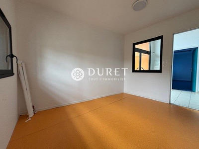 Local d'activités - 3 600 m²