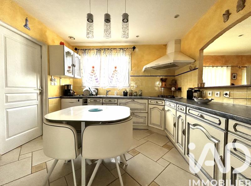 Maison - 155 m² - 5 pièces