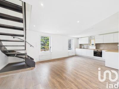 Duplex - 79 m² - 5 pièces