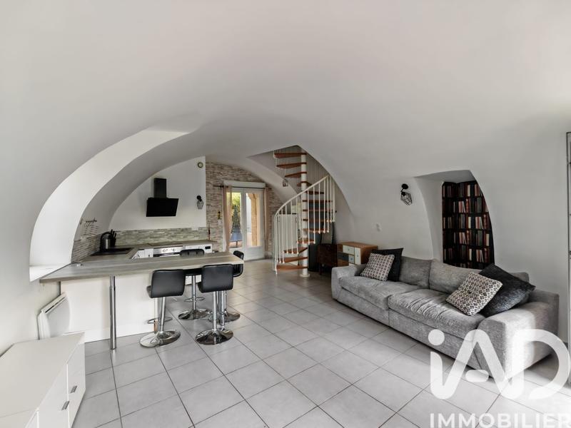 Maison - 79 m² - 3 pièces