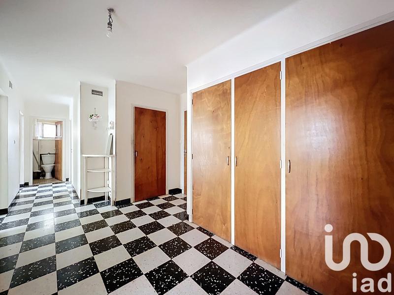 Maison - 186 m² - 10 pièces