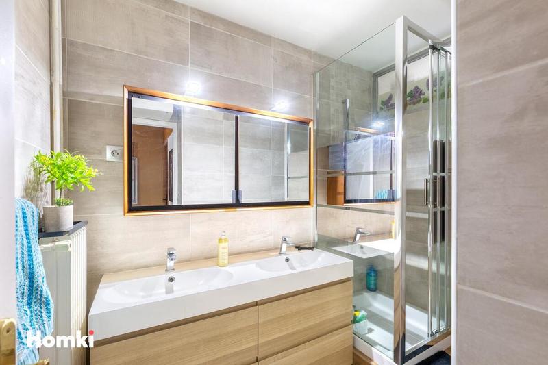 Appartement - 75 m² - 4 pièces