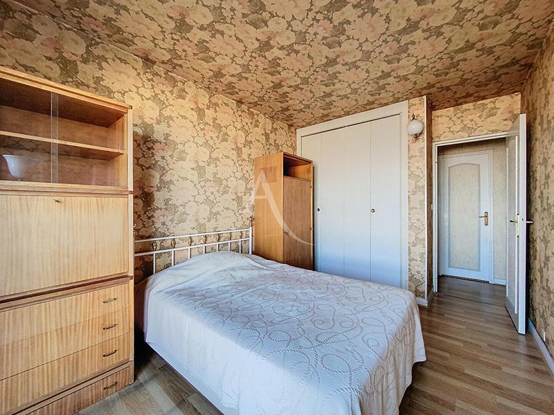 Appartement - 81 m² - 4 pièces