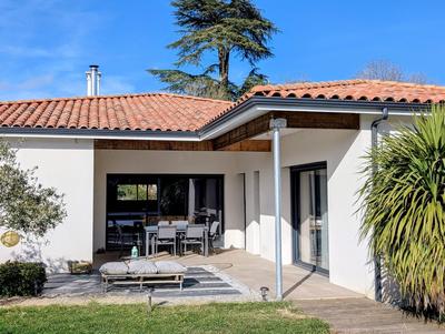 Maison - 191 m² - 6 pièces