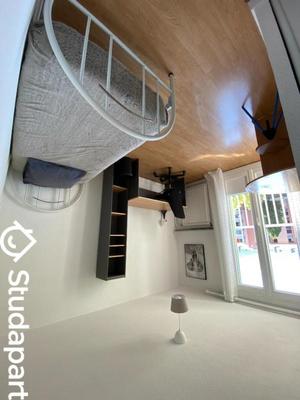 Chambre - 11 m² - 1 pièce