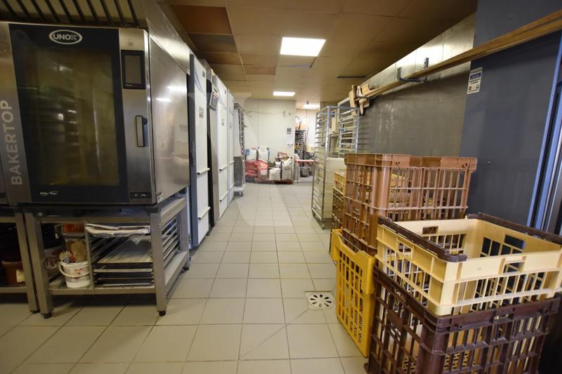Fonds de commerce - 220 m²