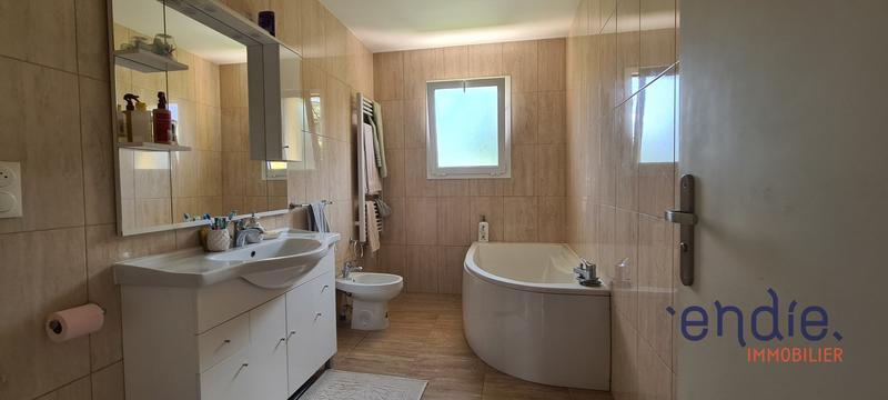 Maison - 115 m² - 4 pièces