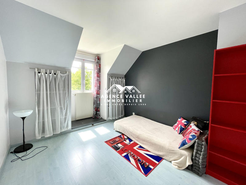 Maison - 139 m² - 7 pièces