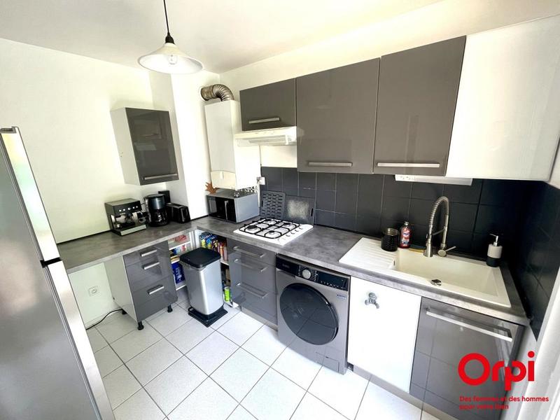 Studio - 37 m² - 1 pièce