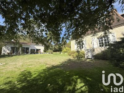 Maison - 166 m² - 8 pièces