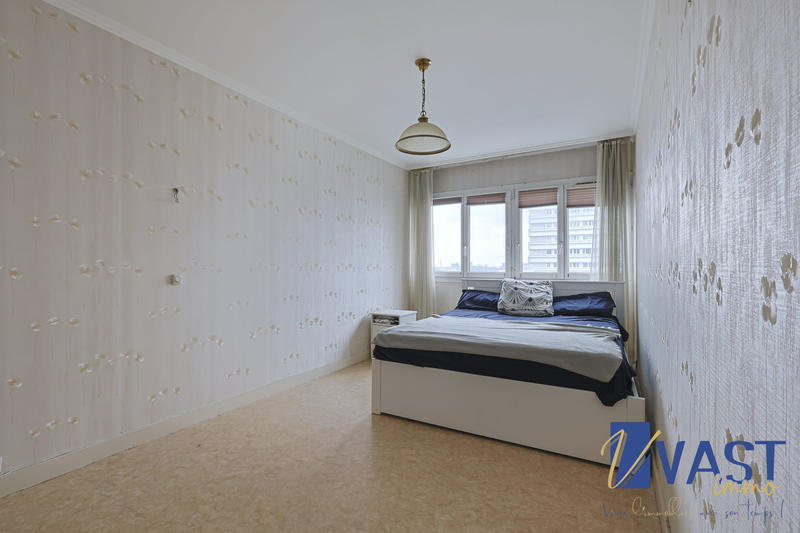 Appartement - 87 m² - 4 pièces