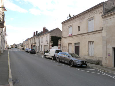 Maison - 240 m² - 10 pièces