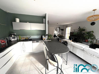 Maison - 87 m² - 4 pièces