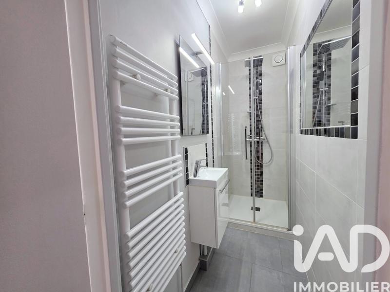 Maison - 148 m² - 8 pièces