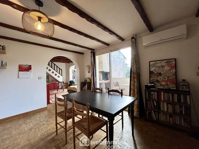 Appartement - 93 m² - 4 pièces