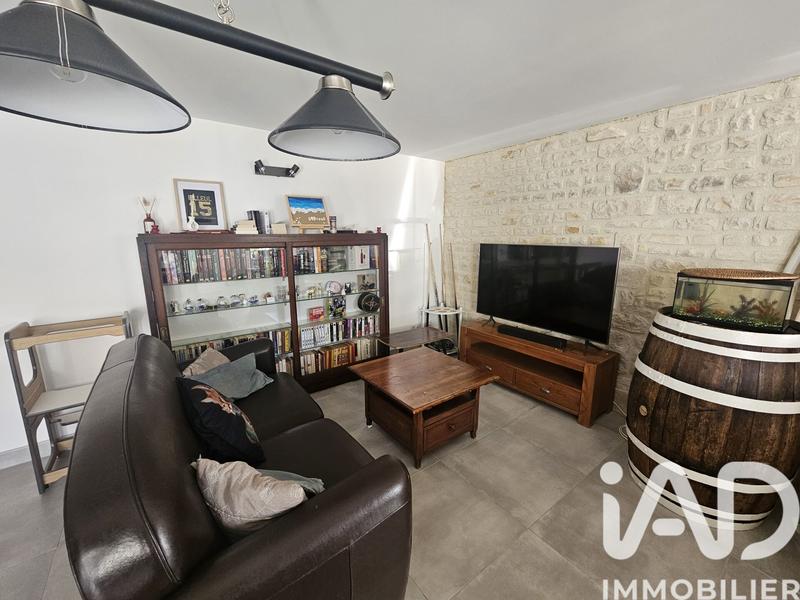 Maison - 350 m² - 12 pièces