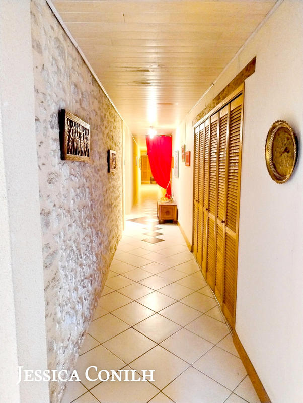 Maison de village - 240 m² - 7 pièces