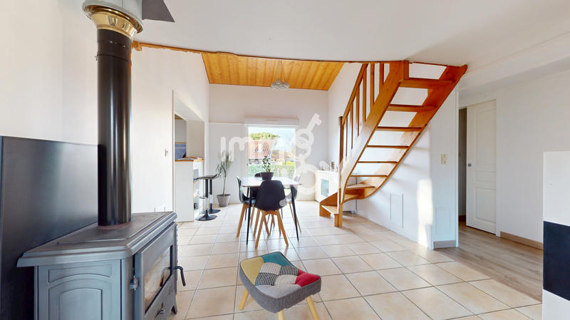 Maison - 100 m² - 4 pièces