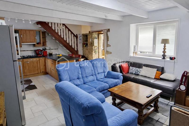 Maison en pierre - 93 m² - 5 pièces