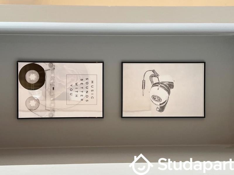 Chambre - 11 m² - 1 pièce