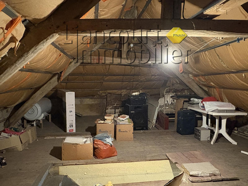 Maison - 85 m² - 4 pièces