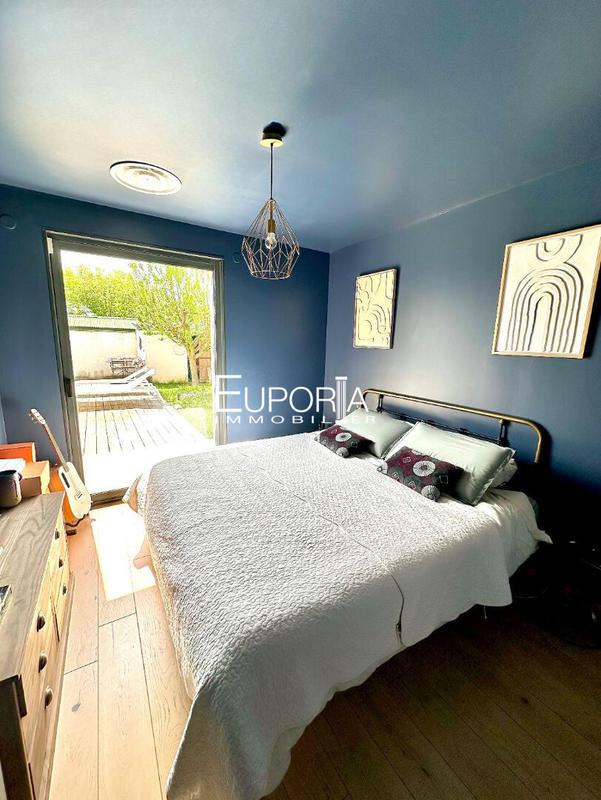 Villa - 160 m² - 6 pièces