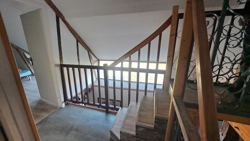 Grange - 80 m² - 4 pièces