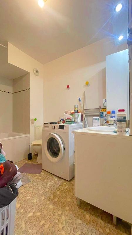 Appartement - 84 m² - 4 pièces