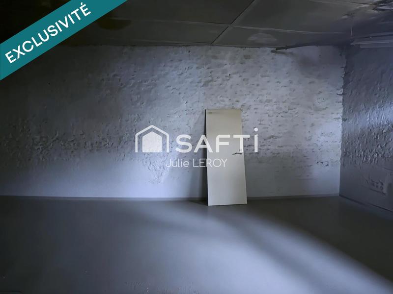 Bureau - 142 m² - 1 pièce