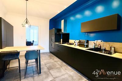 Appartement - 99 m² - 3 pièces