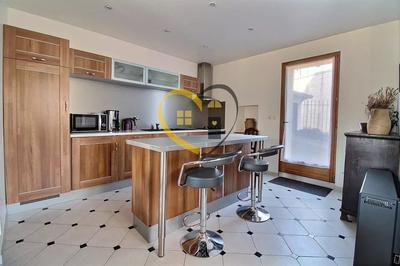 Maison de village - 120 m² - 4 pièces