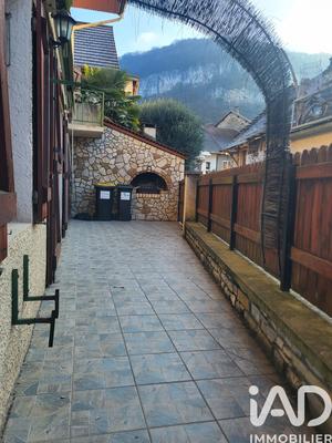 Maison - 110 m² - 5 pièces