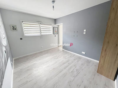Maison - 88 m² - 3 pièces