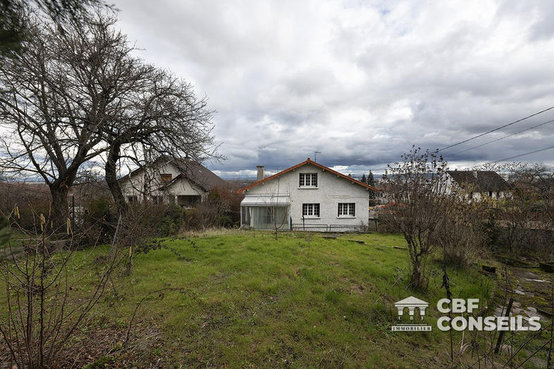 Maison - 160 m² - 8 pièces