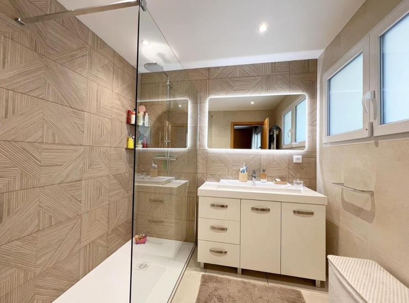 Maison - 114 m² - 5 pièces