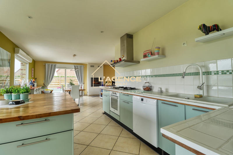 Maison - 185 m² - 6 pièces