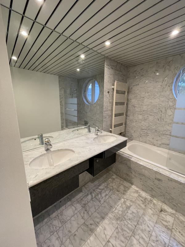 Appartement - 110 m² - 4 pièces