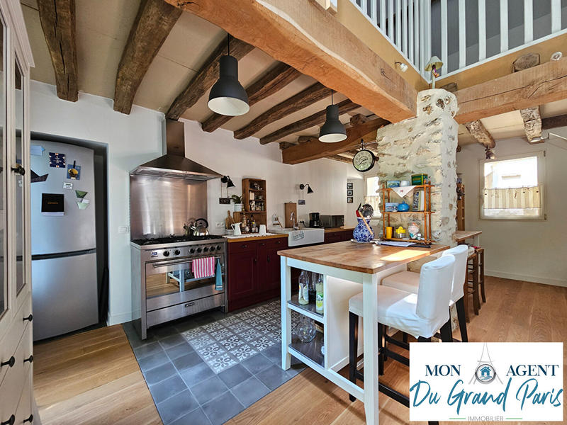 Maison - 184 m² - 7 pièces