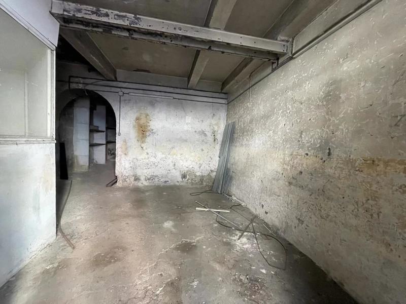 Local commercial - 68 m² - 1 pièce