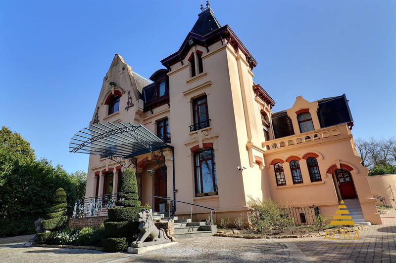 Manoir - 696 m² - 21 pièces