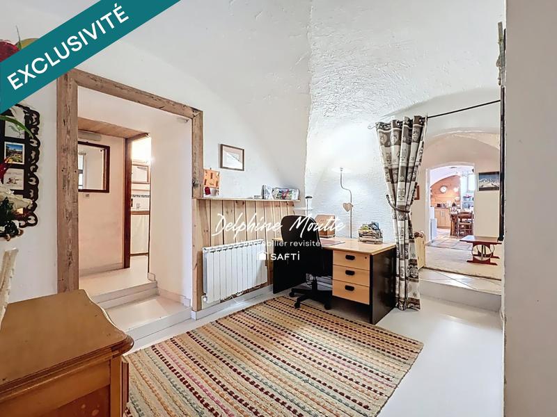 Appartement - 194 m² - 7 pièces